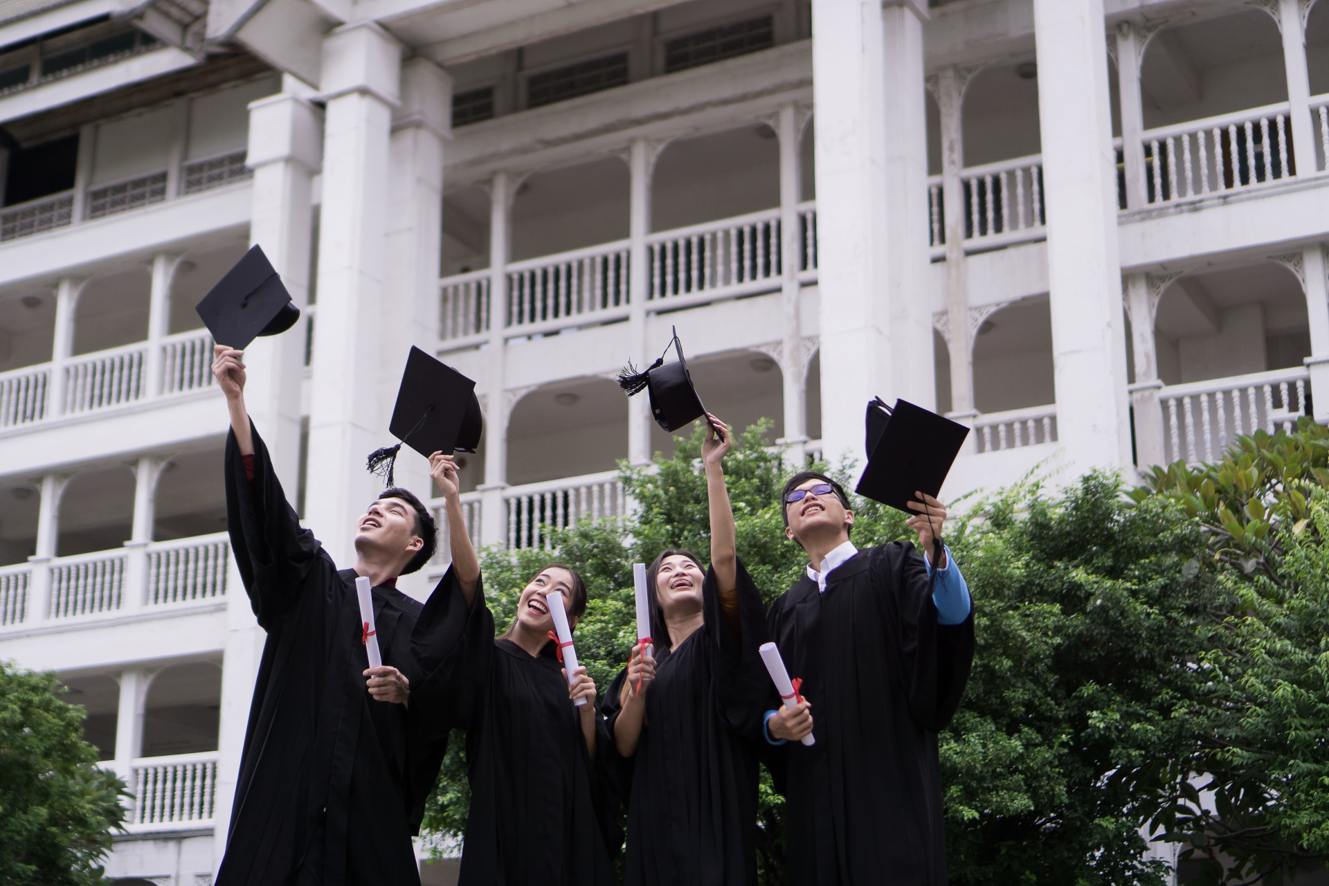 真的需要讀研究所嗎？「虎尾科技大學 光電所」學長姐真心話【考研通關手冊】